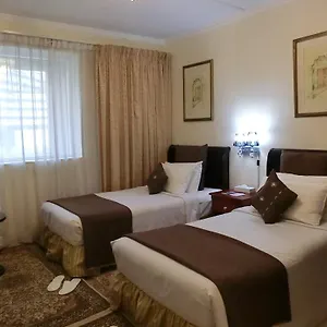 al-muraqabat-plaza-hotel-apartments.sharjah-hotels.com/